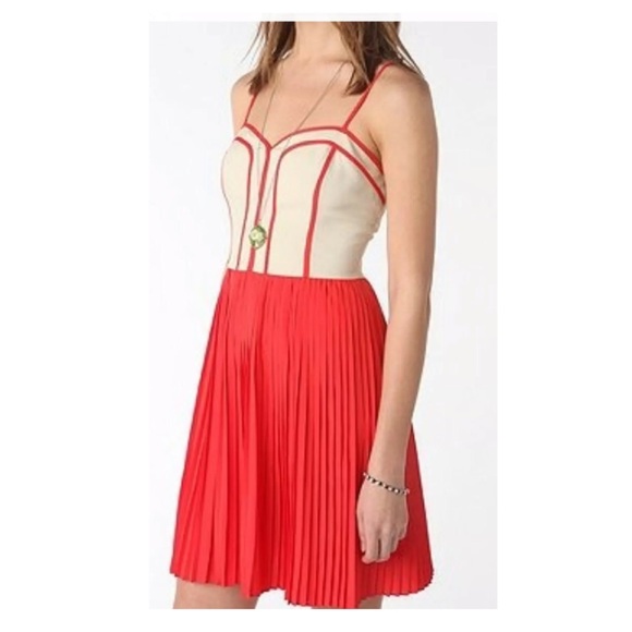Anthropologie Dresses & Skirts - Anthro Coincidence&Chance strappy pleated dress M